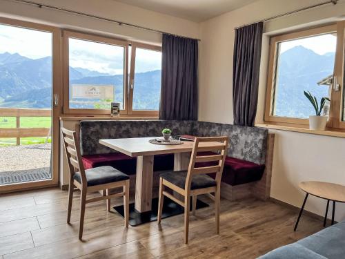 Apartment Gletscherblick incl- Summercard by Interhome