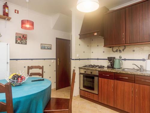 Apartment Surfers Inn by Interhome