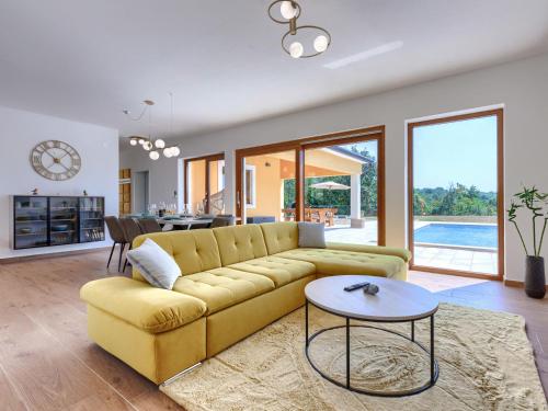 Holiday Home Villa Ana Lucija by Interhome