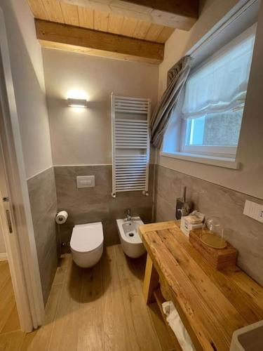 Ένα μπάνιο στο La casa di Gio