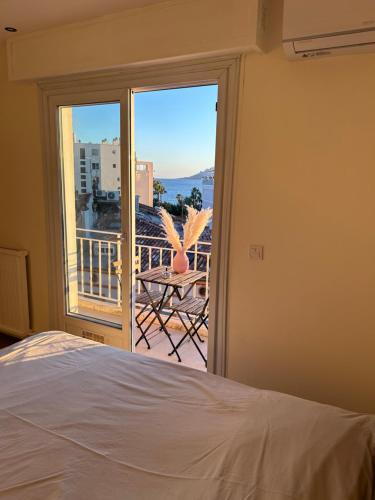 Studio rénové au Suquet à Cannes