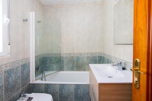 Ένα μπάνιο στο Casa el Enebrito