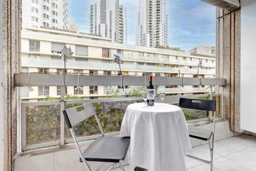 Suite au Cœur de Paris, Architecturale et Élégante