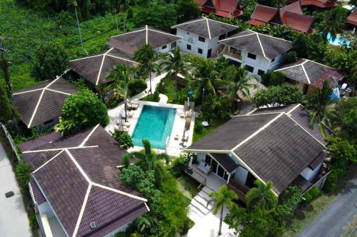 Bazén v ubytování Tulum Resort Koh Samui nebo v jeho okolí