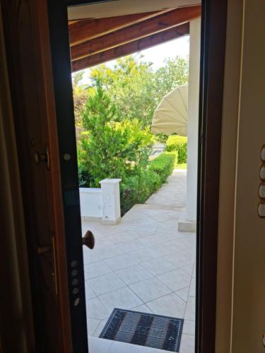 Κήπος έξω από το GREEN PARADISE PALAIA FoKAIA