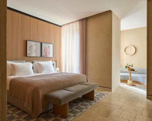 Postel nebo postele na pokoji v ubytování Six Senses Rome