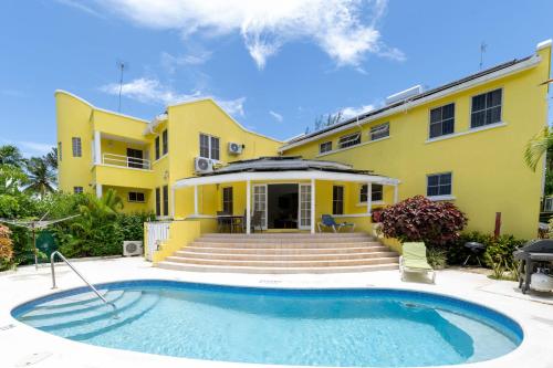 Vida Mejor - West Pool