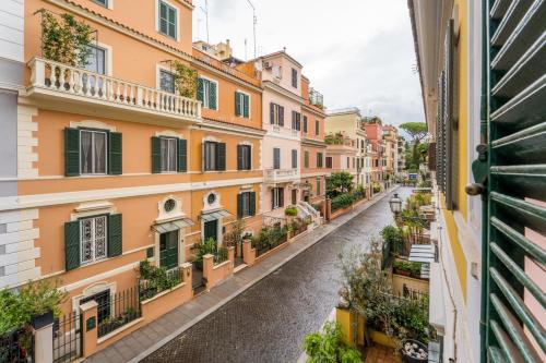 Casa Tudor, Charmy Eccentric Flat in Piccola Londra 10 Min from City Center