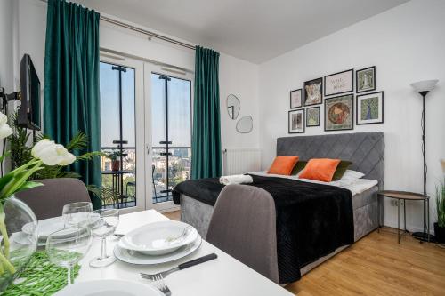 Kasprzaka 31 Free parking By Perfect Apart