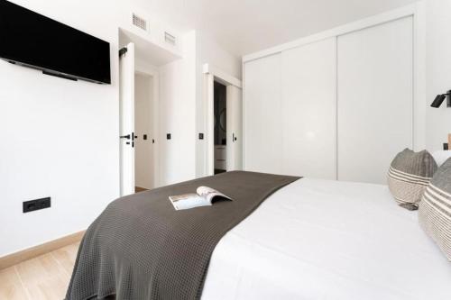 CT 326 - Faro's Fuengirola City Center - Close to Beach & Amenities