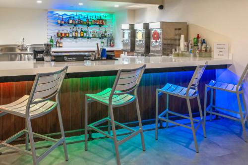 Holiday Inn New Orleans-Downtown Superdome, an IHG Hotel Image