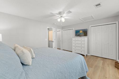 Fairway Oaks Unit 57B photo 21