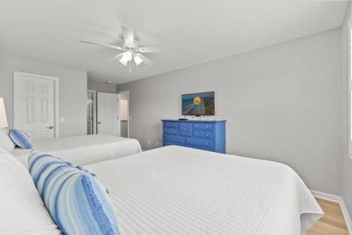 Fairway Oaks Unit 57B photo 24