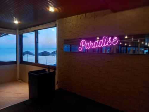 Gallery image of Paradise Hotel Akcay in Edremit