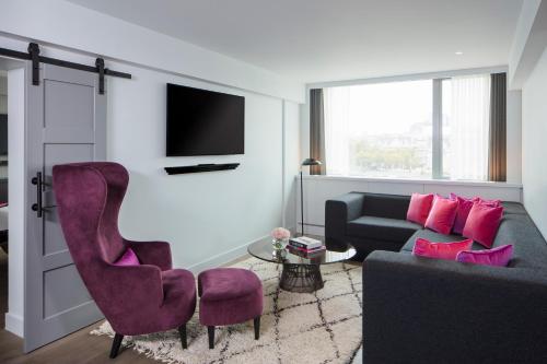 Sea Containers London Image