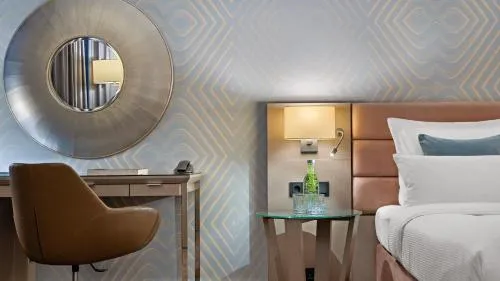 Crowne Plaza Berlin City Centre Ku'damm by IHG photo 9