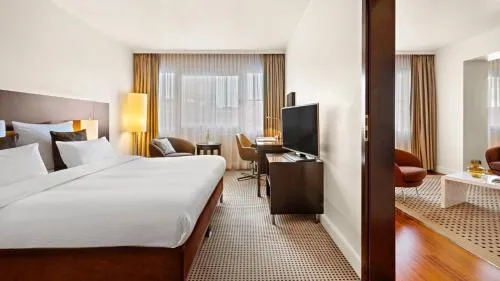 Crowne Plaza Berlin City Centre Ku'damm by IHG photo 37