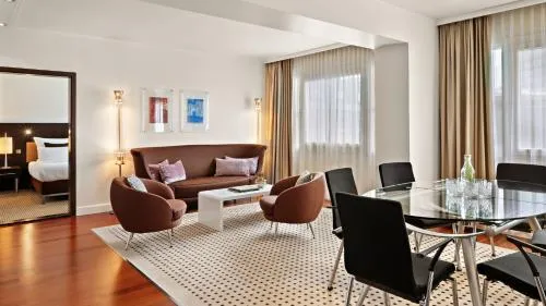 Crowne Plaza Berlin City Centre Ku'damm by IHG photo 40