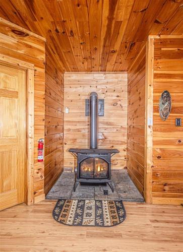 Φωτογραφία από το άλμπουμ του Edge View Chalet σε Bryson City