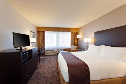 Gallery image of Holiday Inn West Covina by IHG in West Covina