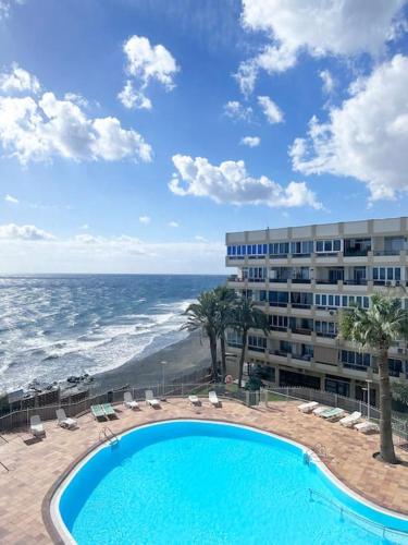 Swimmingpoolen hos eller tæt på Apartamento Playa Cañon del águila