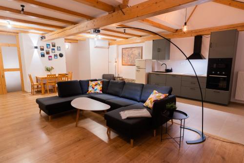Kuchyň nebo kuchyňský kout v ubytování PARADAJS City Center Apartments - 24h self check-in & free private parking