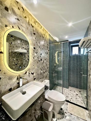 Ένα μπάνιο στο Hải Long Hotel 1
