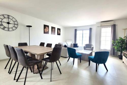 Appartement spacieux ,4 pers,Piscine & Vue mer photo 16