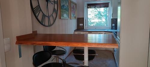 Η κουζίνα ή μικρή κουζίνα στο Brilliant Home Messe