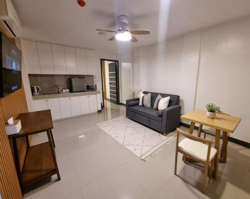 O bucătărie sau chicinetă la Flat 35, Unit 2A