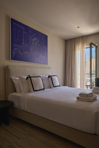 Finders Top Floor Apartments