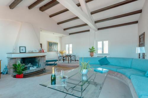 Saint Peter's Luxury Terrace Suites