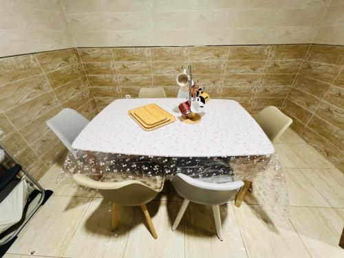 Gallery image of Appartement F5 spacieux équipé haut standing Mahelma Alger in Alger