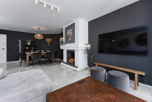 Modern Luxury 2B Apt in Puerto Banus