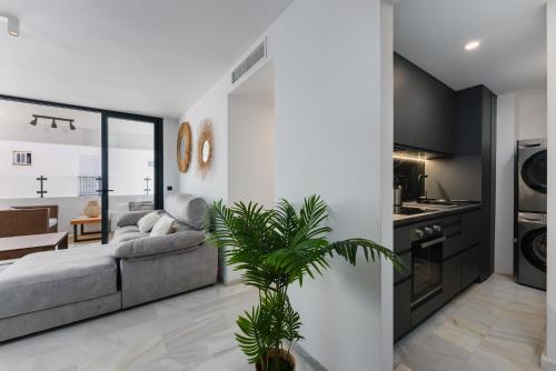 Modern Luxury 2B Apt in Puerto Banus