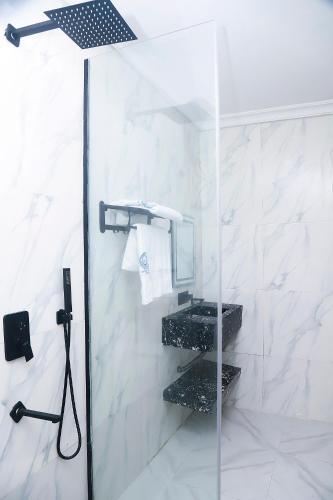 Un baño de Western Dreams Hotel