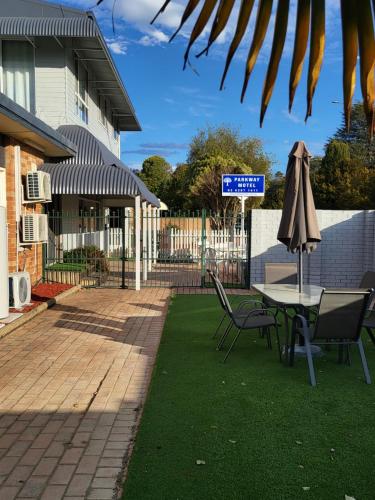 Zahrada ubytování Parkway Motel
