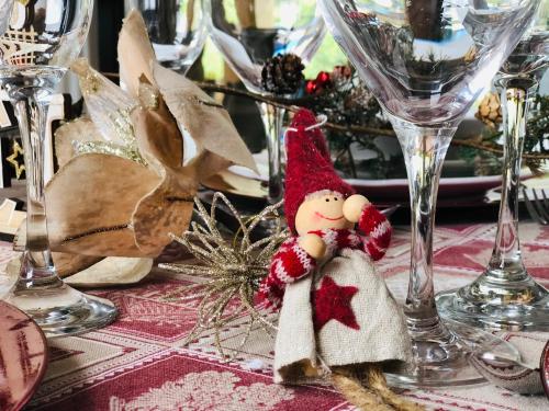 Nápoje v ubytování Casa da Lomba Piscina y vistas al mar en Baiona