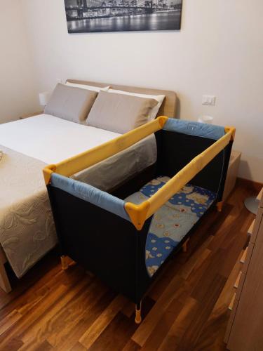 Ένα ή περισσότερα κρεβάτια σε δωμάτιο στο Gelsy House