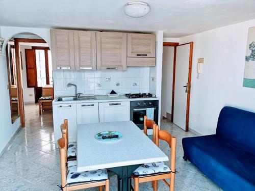 Photo de la galerie de l'établissement Turistcasa - Il Corridoio 34, à Ponza