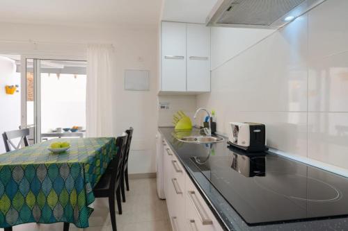 Noa Apartment