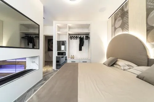 Tritone Luxury Suites Piazza del Popolo photo 30
