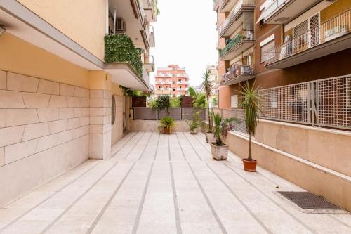 BDC - Rome, Open City! 3-BDR!