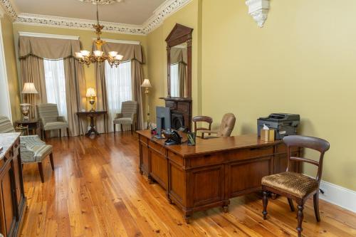 Lamothe House Hotel a French Quarter Guest Houses Property Image