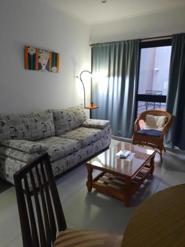 Χώρος καθιστικού στο El Trébol II