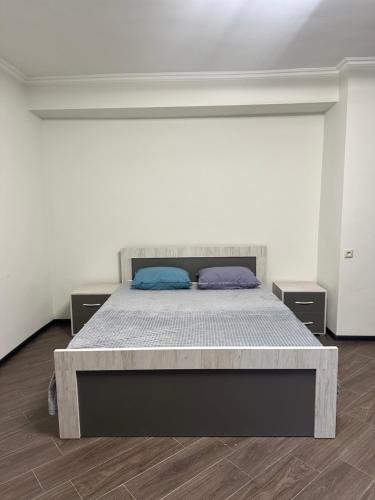 Llit o llits en una habitació de EVN Serenity
