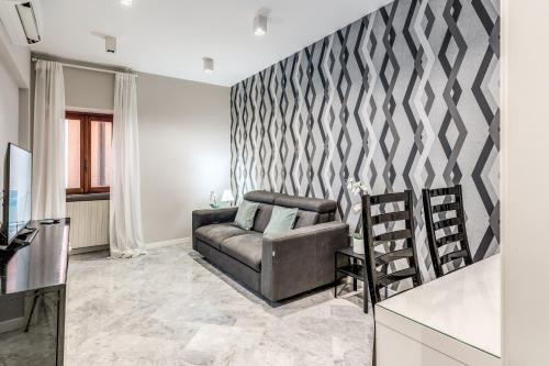 R22 Apartment