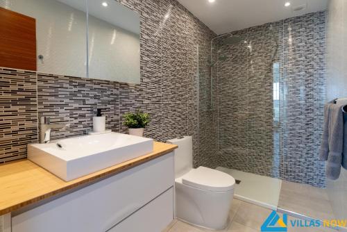233 - Villa Geny by Villas Now Ltd