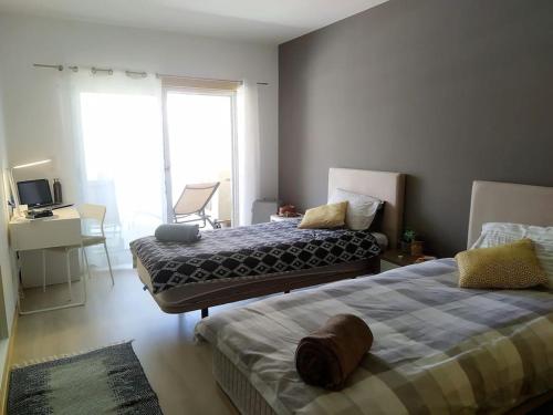 Family friendly 3 BR apt, ideally located in Lagos photo 2