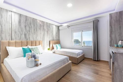 Hi'Mare TOP Sea View 1 - Parking and Kitchen